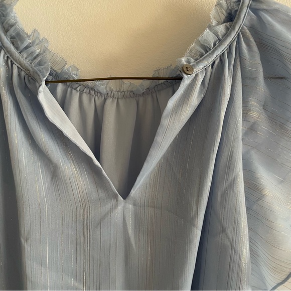 Loft shimmery butterfly cap sleeve flowy blouse - Picture 5 of 8